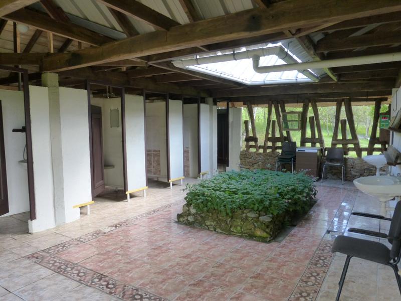 Maison - 235 m² - 11 pièces