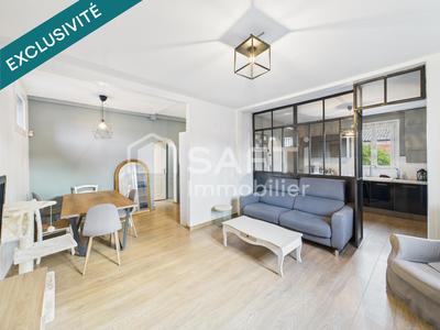 Maison - 91 m² - 4 pièces