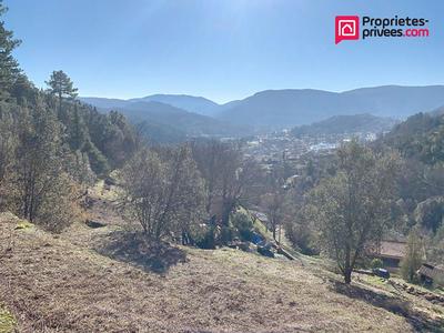 Terrain constructible - 2 406 m²