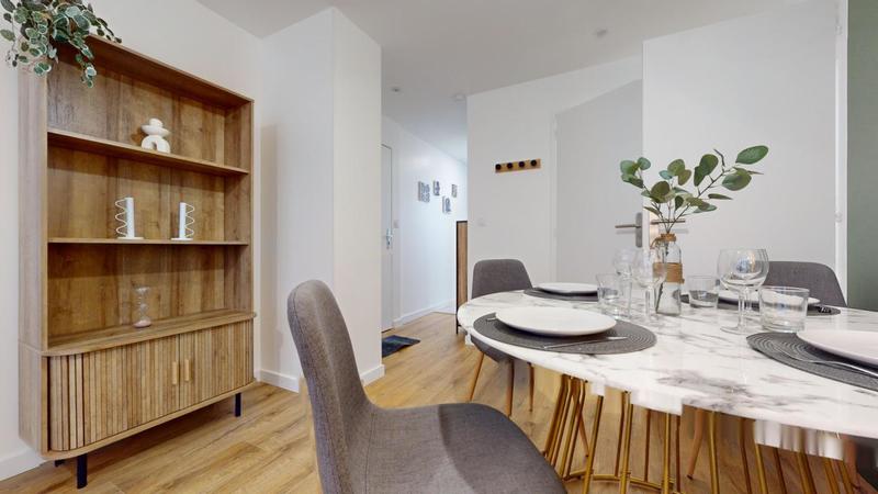 Appartement - 75 m² - 5 pièces