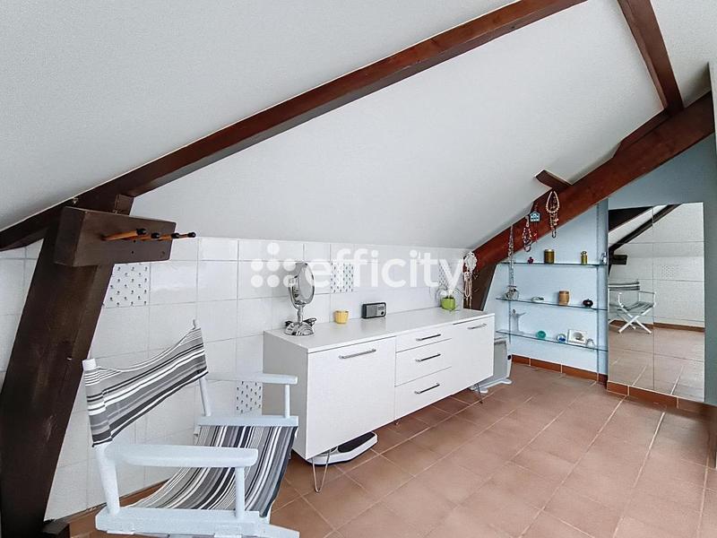 Pavillon - 145 m² - 6 pièces