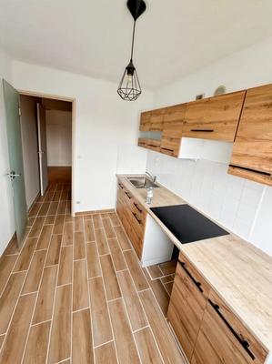 Appartement - 97 m² - 5 pièces