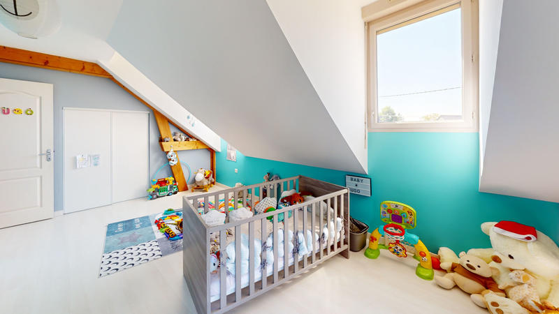 Maison - 167 m² - 4 pièces