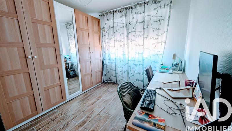 Maison - 199 m² - 7 pièces