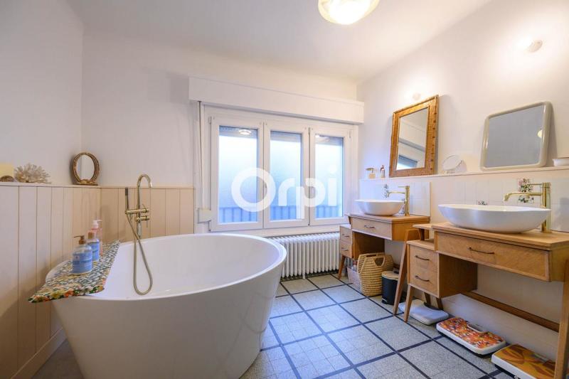 Maison - 125 m² - 4 pièces