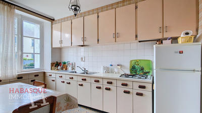 Maison - 93 m² - 7 pièces