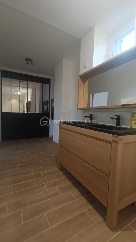 Appartement - 101 m² - 3 pièces