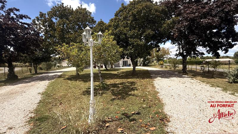 Maison - 194 m² - 7 pièces