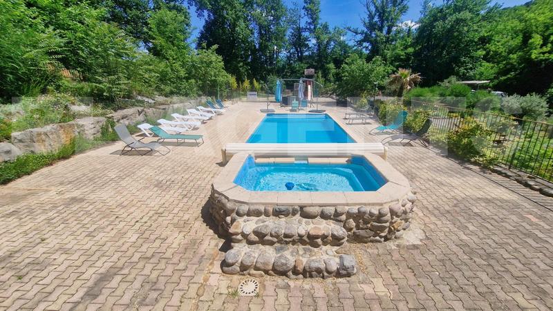 Appartement - 61 m² - 4 pièces