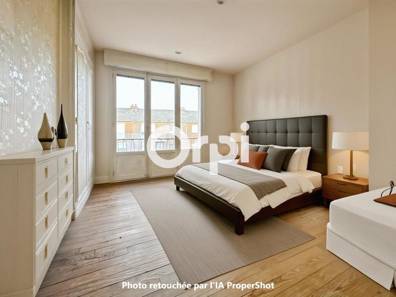 Maison - 93 m² - 5 pièces