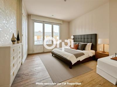 Maison - 93 m² - 5 pièces