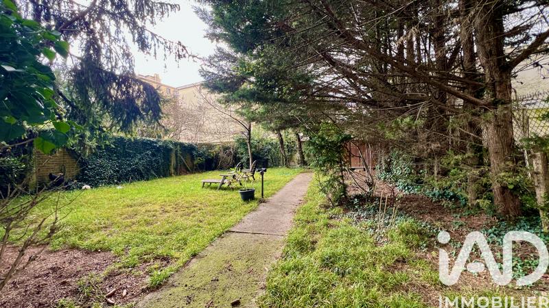 Appartement - 90 m² - 4 pièces