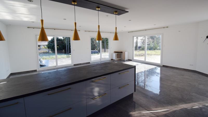 Maison - 134 m² - 6 pièces