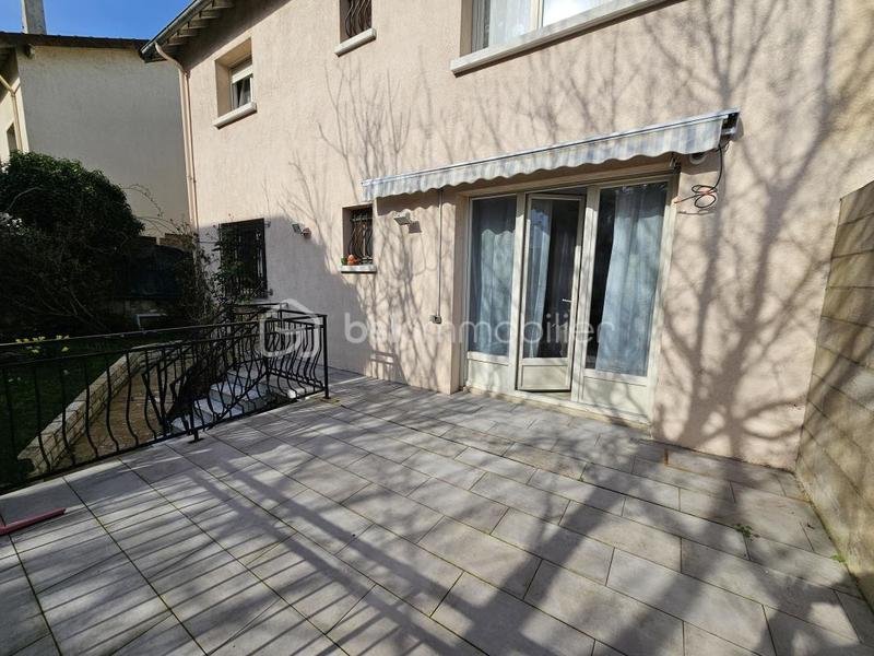 Maison - 177 m² - 8 pièces