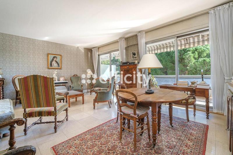 Appartement - 92 m² - 3 pièces