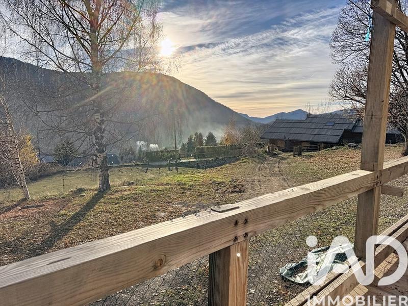 Châlet - 105 m² - 5 pièces