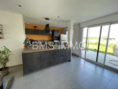 Maison - 105 m² - 5 pièces