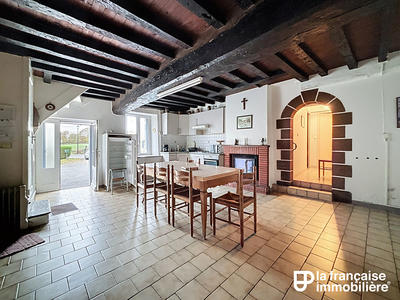 Maison - 93 m² - 5 pièces