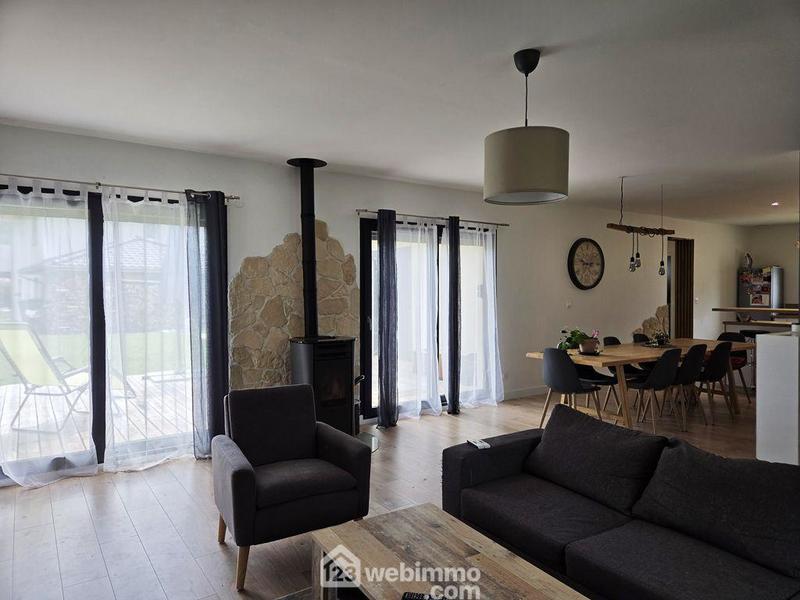 Maison - 135 m² - 5 pièces