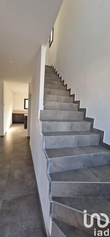 Maison - 122 m² - 5 pièces