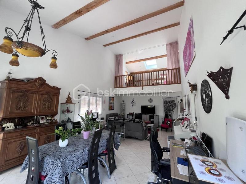 Maison d'architecte - 270 m² - 6 pièces