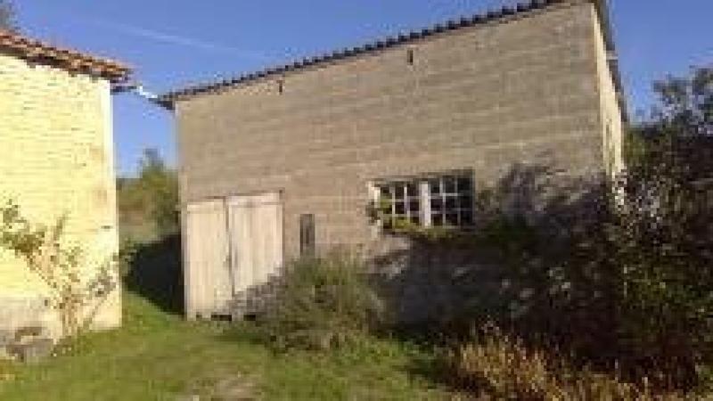 Maison - 186 m² - 8 pièces