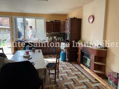 Maison de village - 143 m² - 5 pièces