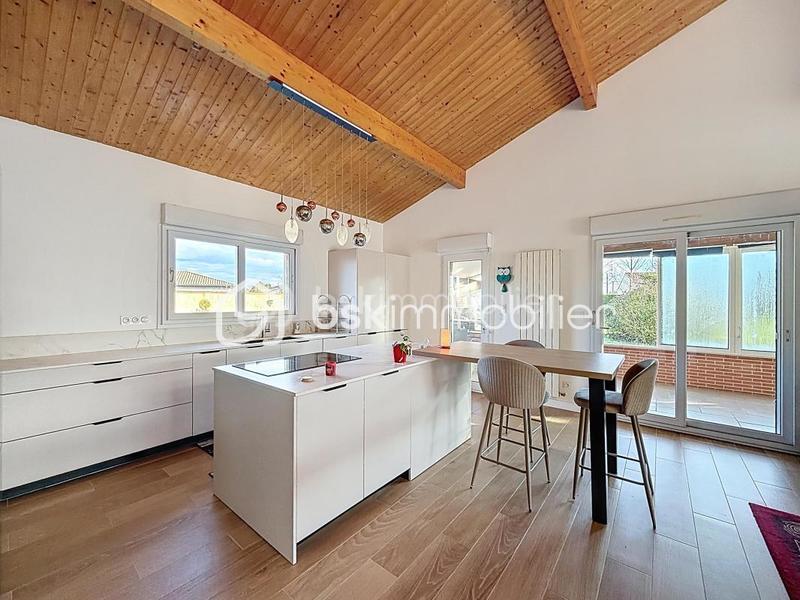 Maison - 162 m² - 6 pièces