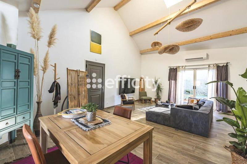 Maison - 82 m² - 3 pièces