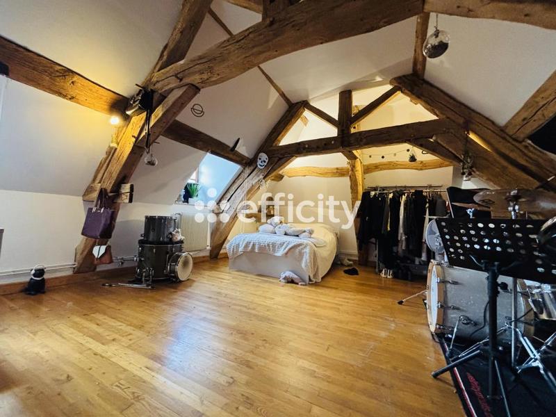 Demeure - 420 m² - 6 pièces