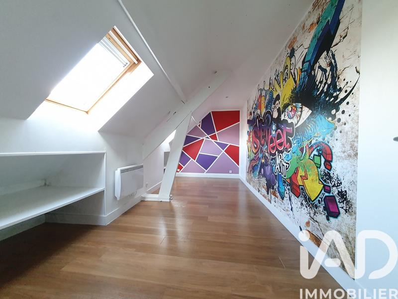 Maison - 102 m² - 4 pièces