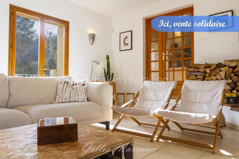 Maison - 174 m² - 5 pièces