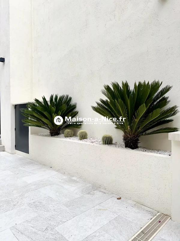 Maison - 138 m² - 6 pièces