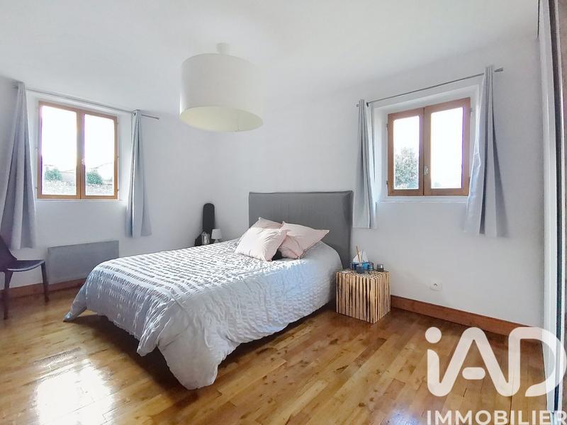 Maison - 320 m² - 7 pièces