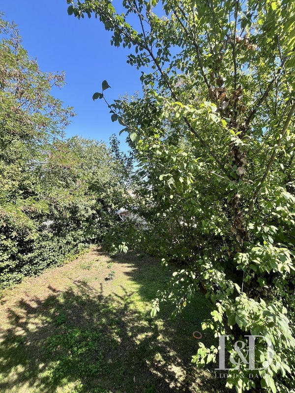 Maison contemporaine - 223 m² - 8 pièces