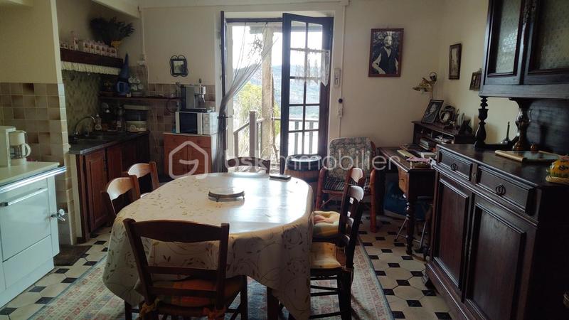 Appartement - 110 m² - 4 pièces