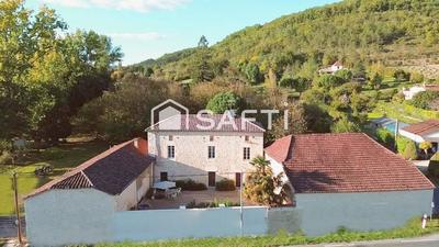 Ferme - 168 m² - 6 pièces