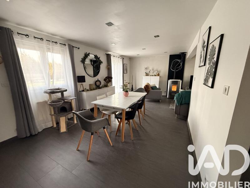 Maison - 111 m² - 4 pièces