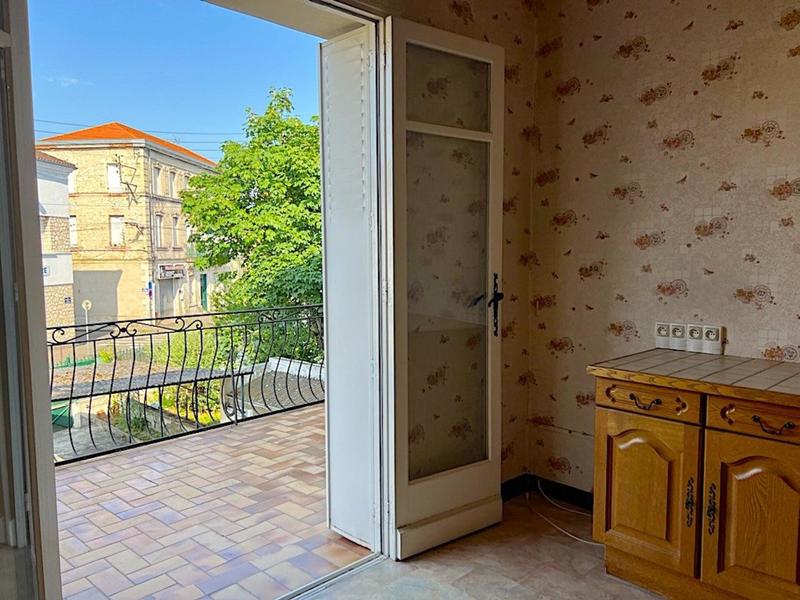 Maison - 93 m² - 6 pièces