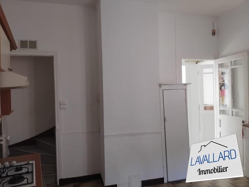 Maison ancienne - 108 m² - 7 pièces