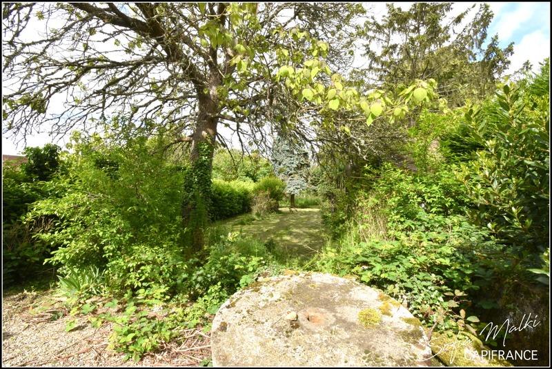 Maison de village - 180 m² - 8 pièces