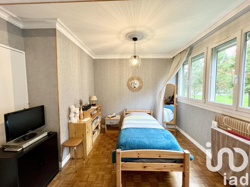 Appartement - 80 m² - 5 pièces