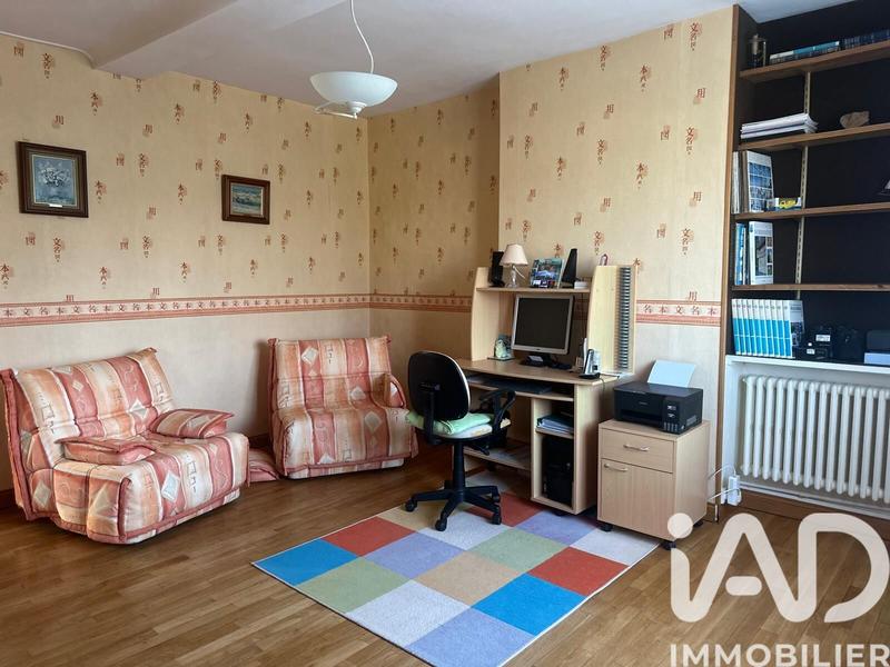 Maison - 121 m² - 5 pièces