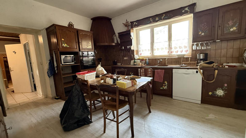 Maison ancienne - 373 m² - 10 pièces