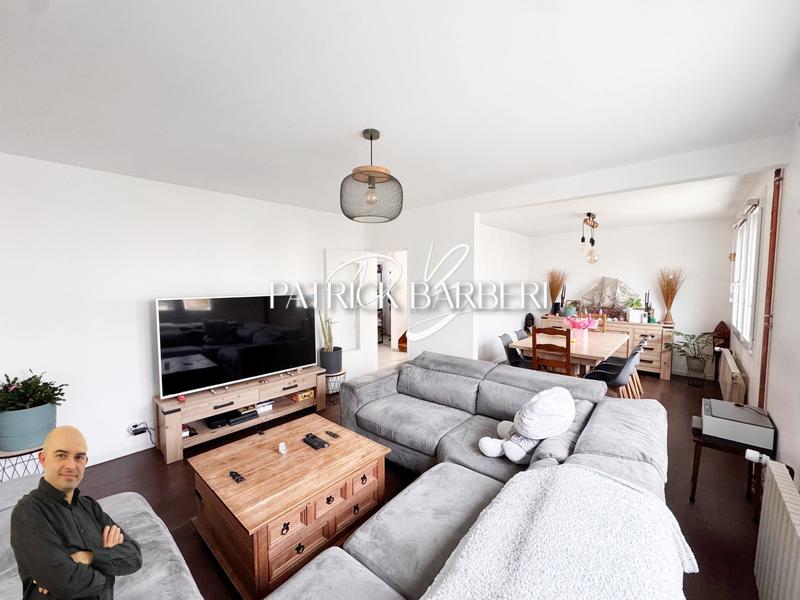 Maison - 88 m² - 5 pièces