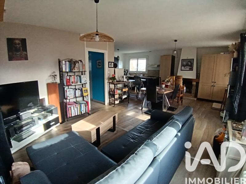 Maison - 102 m² - 5 pièces