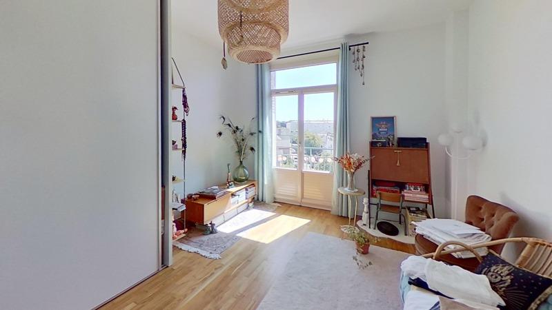 Appartement - 103 m² - 4 pièces