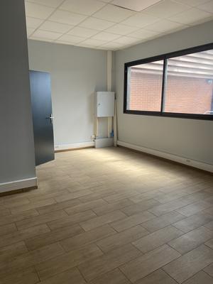 Bureau - 45 m² - 1 pièce
