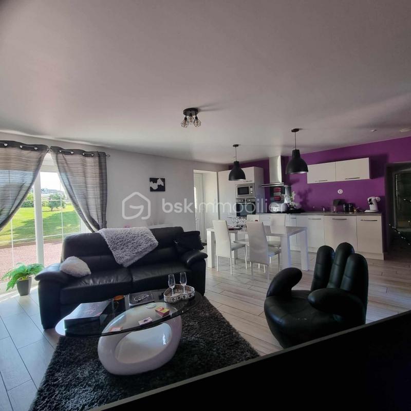 Maison en pierre - 100 m² - 5 pièces