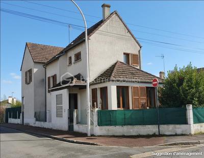 Maison - 120 m² - 6 pièces